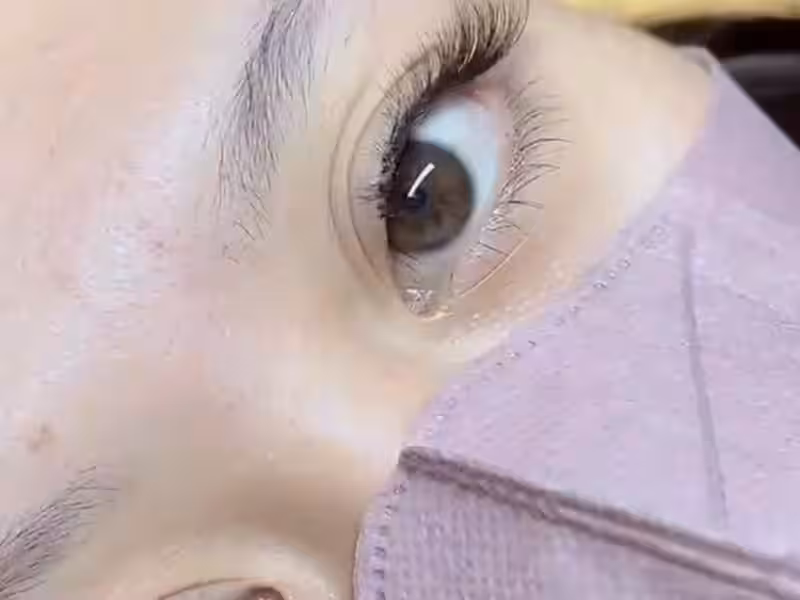 Eyelash Extension Pertama: Classic, Volume, Lash Lift?