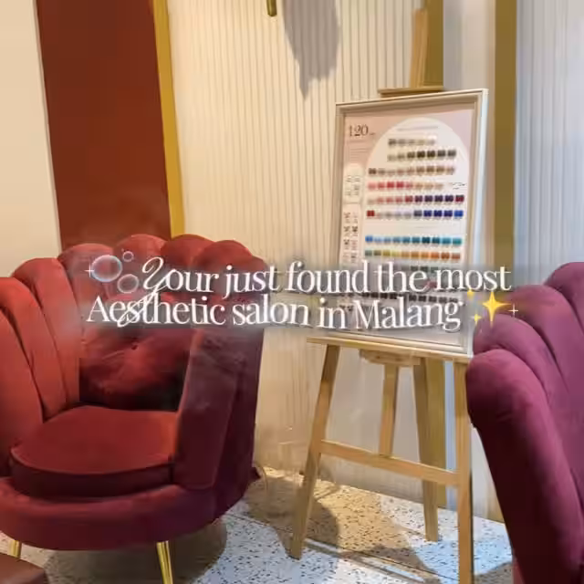 Lounge area Glam Fortuna Beauty Malang